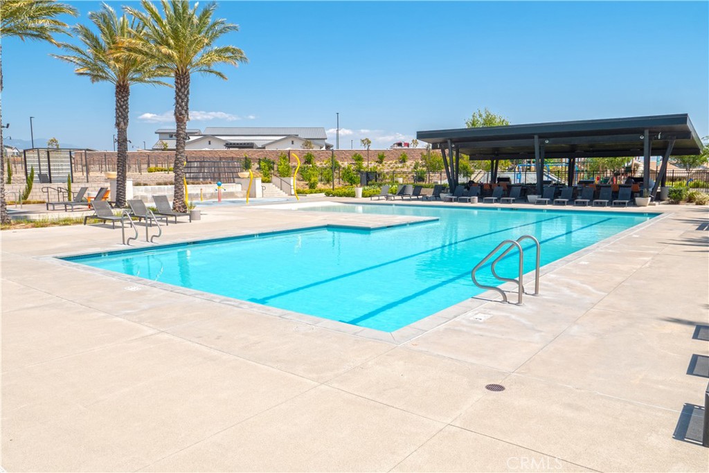 16570 Wyndham 1