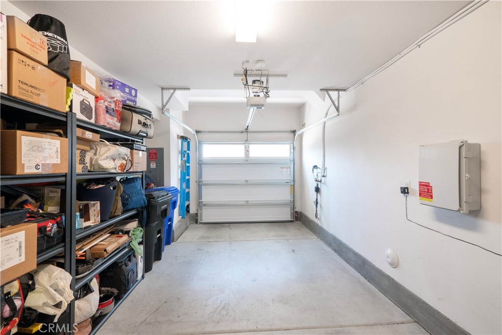 16570 Wyndham 1