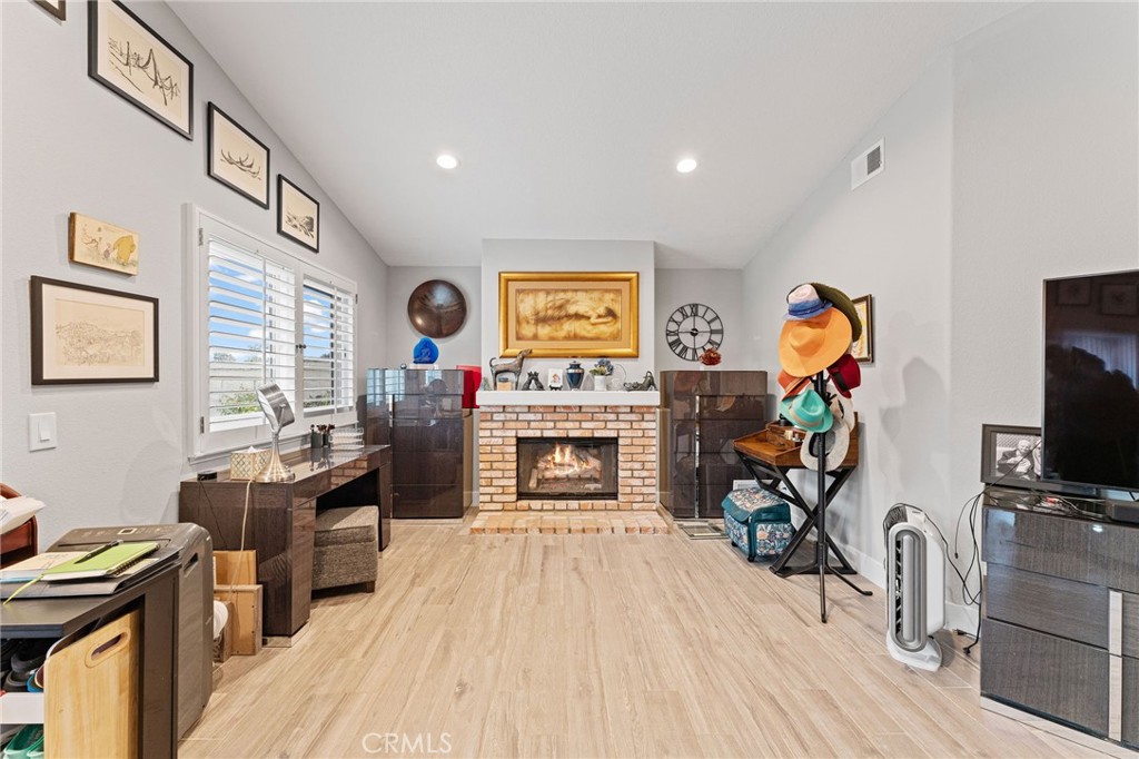 Oakmont (OM) - Residential