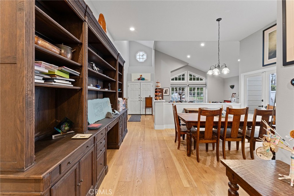 15 Eastridge