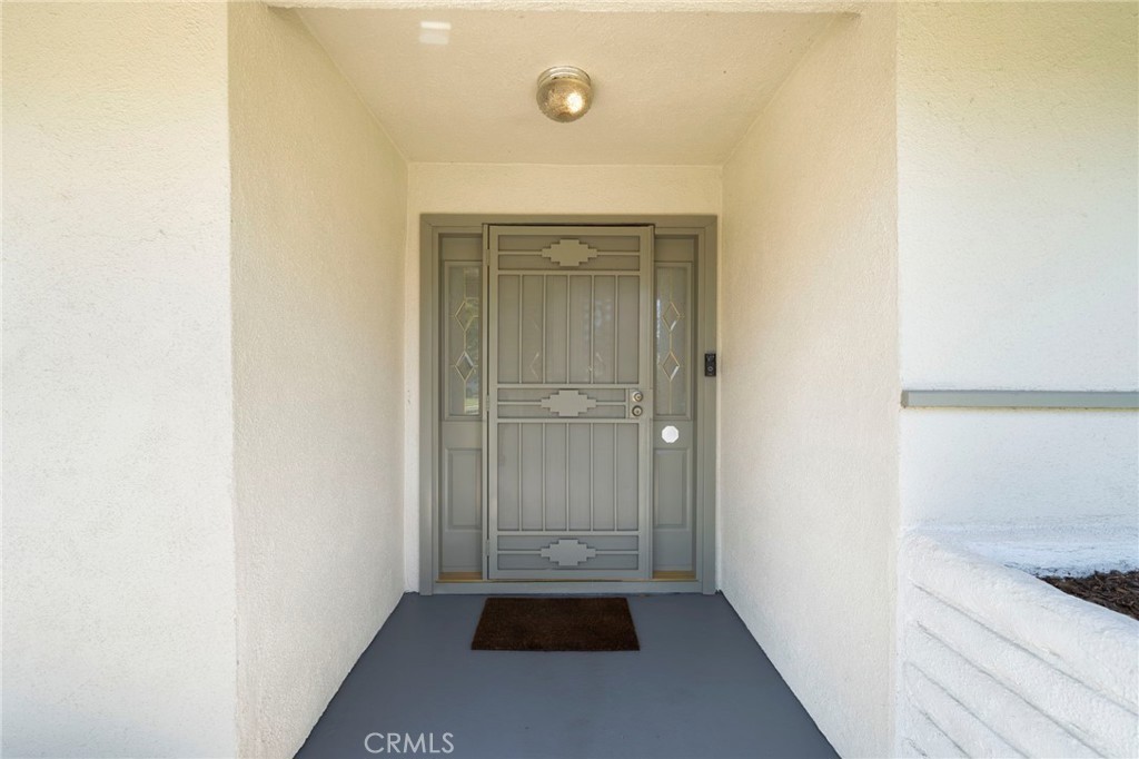 1608 W Buena Vista Avenue