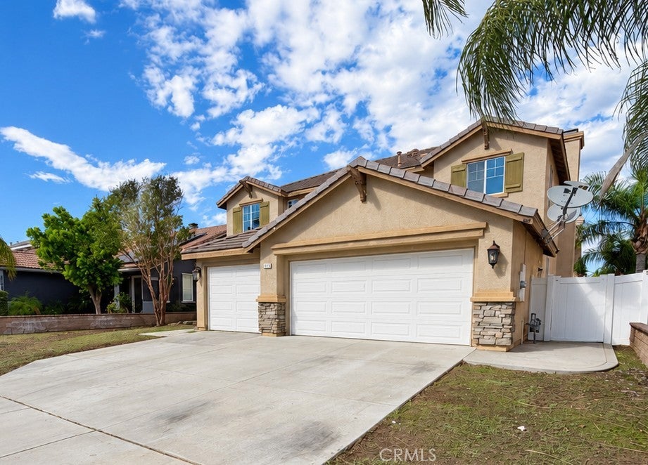 854 Caden Place