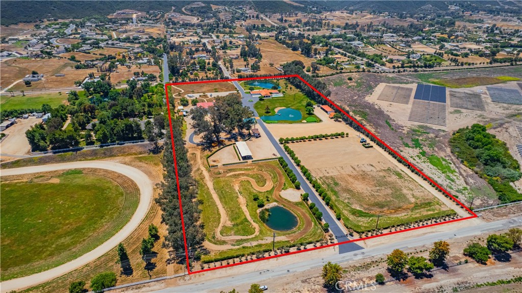 26465 Douglas Avenue