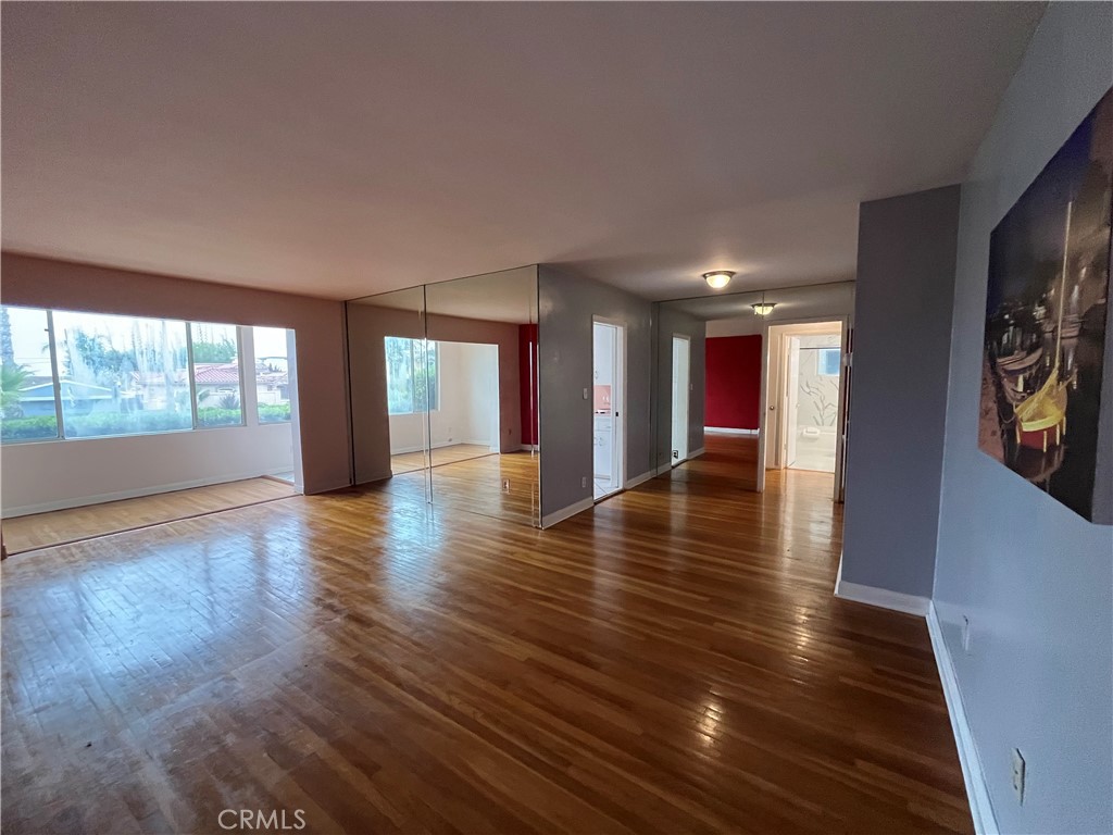 5363 La Jolla Boulevard 44
