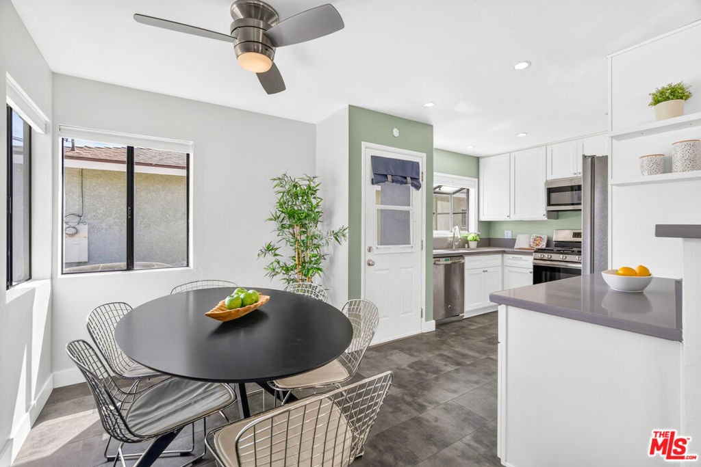 1662 W 214th Street