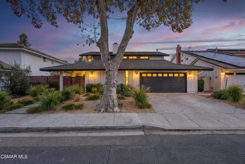 Photo of 1632 Camberwell Place, Westlake Village, CA 91361 (MLS # 226000214)