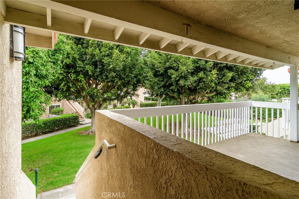 19132 Shoreline Lane 8