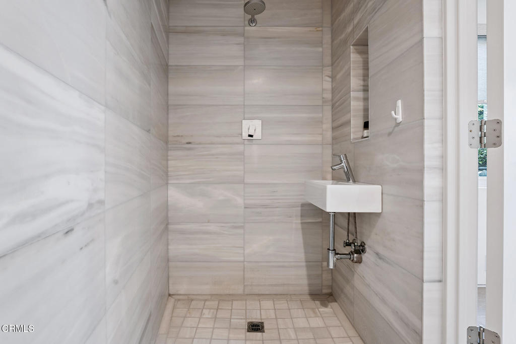 Not Applicable - Residential Lease