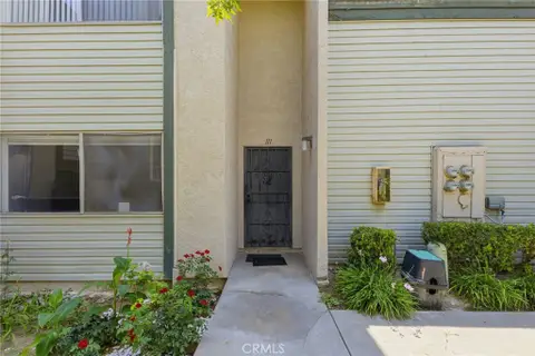 MLS: IG26132274