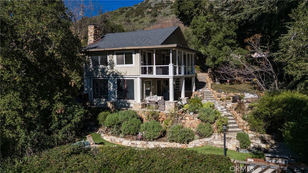 2305 Sugarloaf
