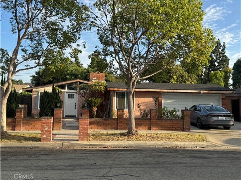 Photo of 2128 W Larkspur DR, Orange, CA 92868 (MLS # IV26164068)