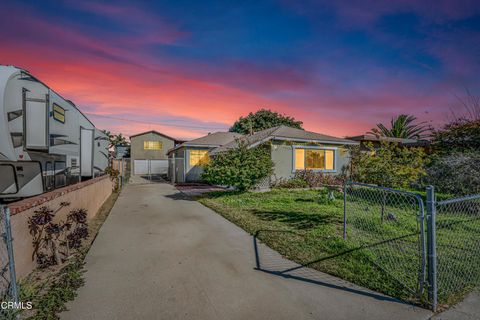 Photo of 1544 California Street, Oxnard, CA 93033 (MLS # V1-33689)