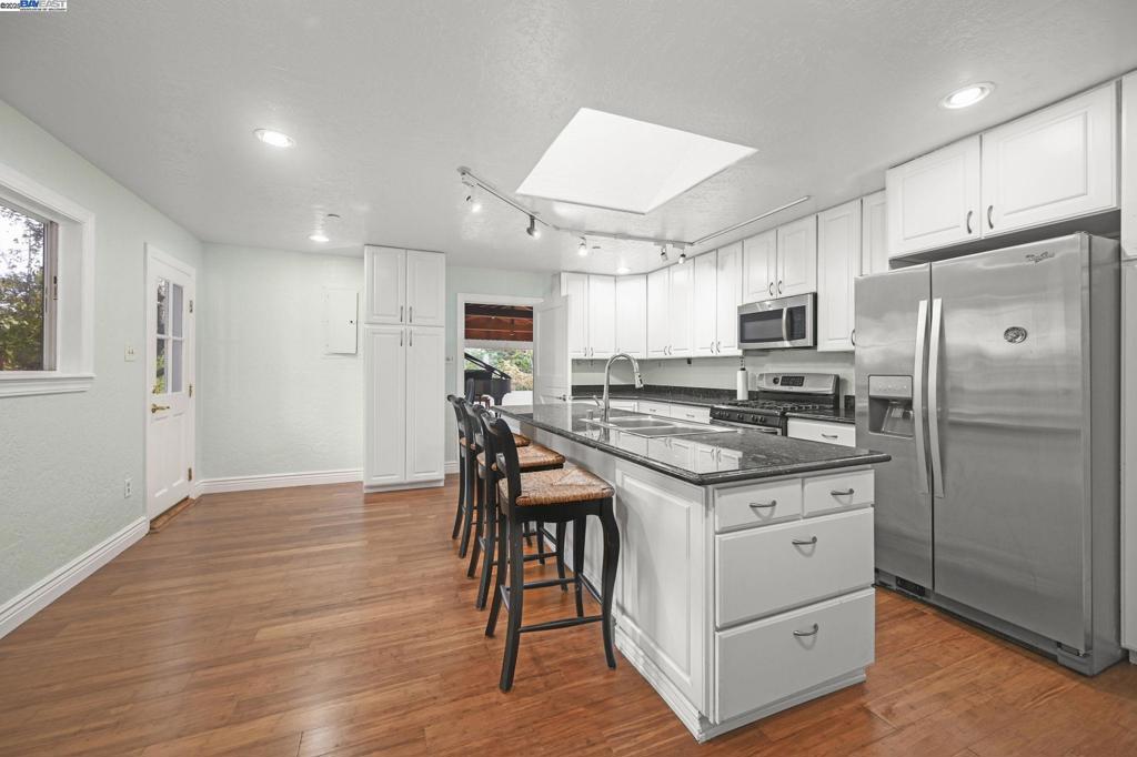 LAFAYETTE HILLS - Residential