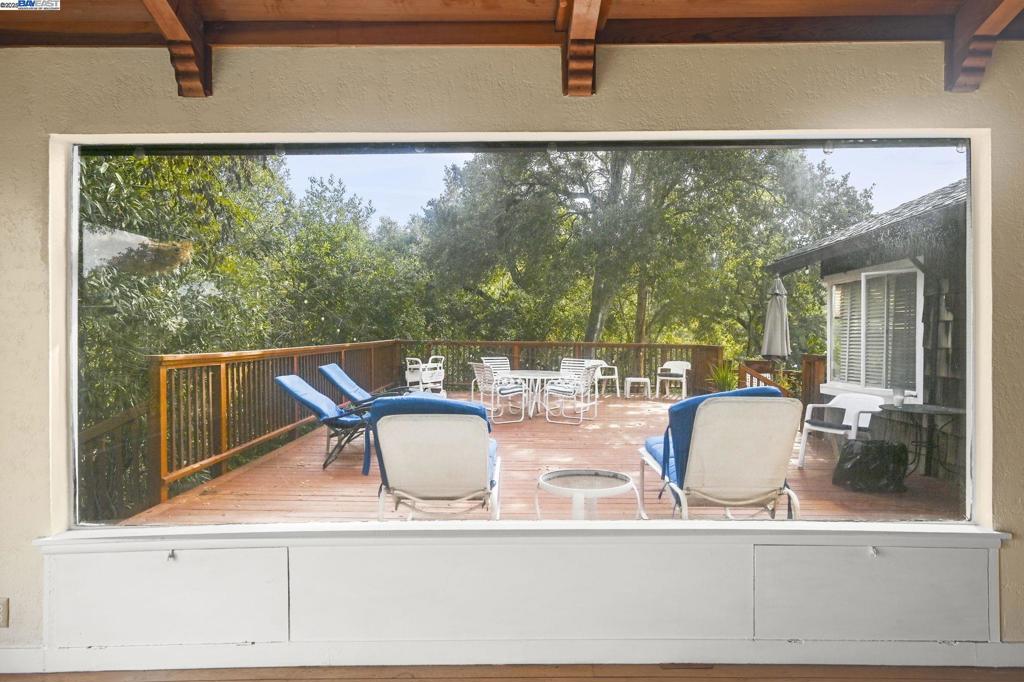 LAFAYETTE HILLS - Residential