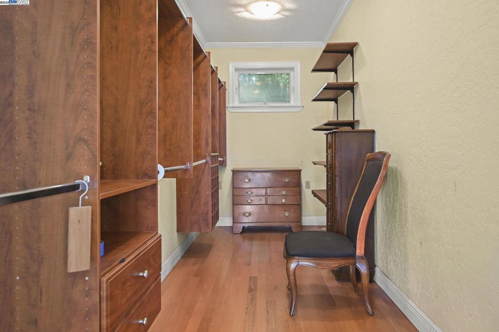 LAFAYETTE HILLS - Residential