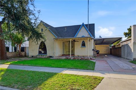 Photo of 15109 Alburtis Avenue, Norwalk, CA 90650 (MLS # PW26047009)