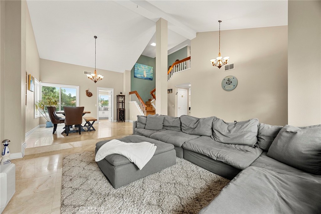 6 Sand Pointe