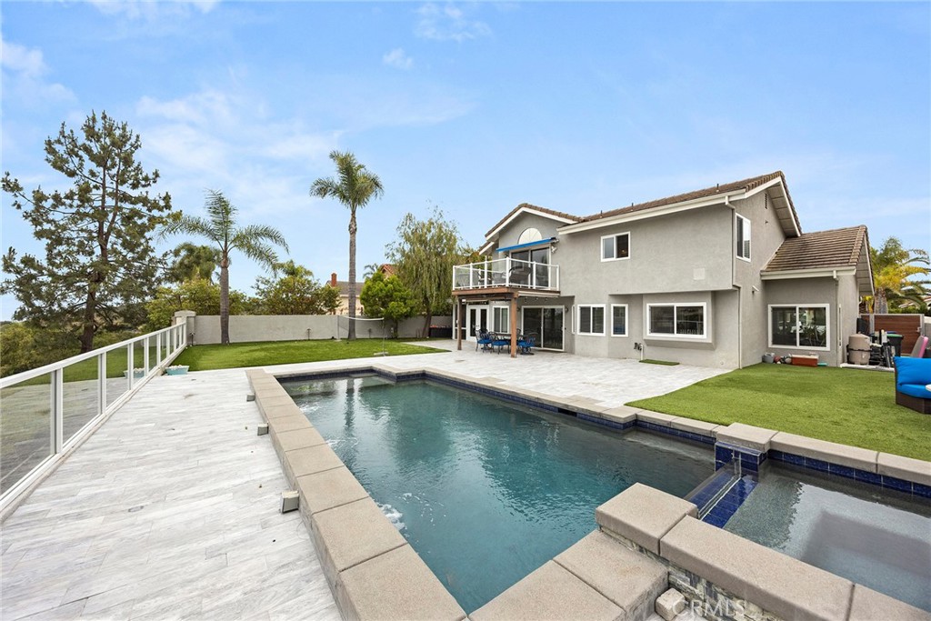 Palisades (LHP) - Residential