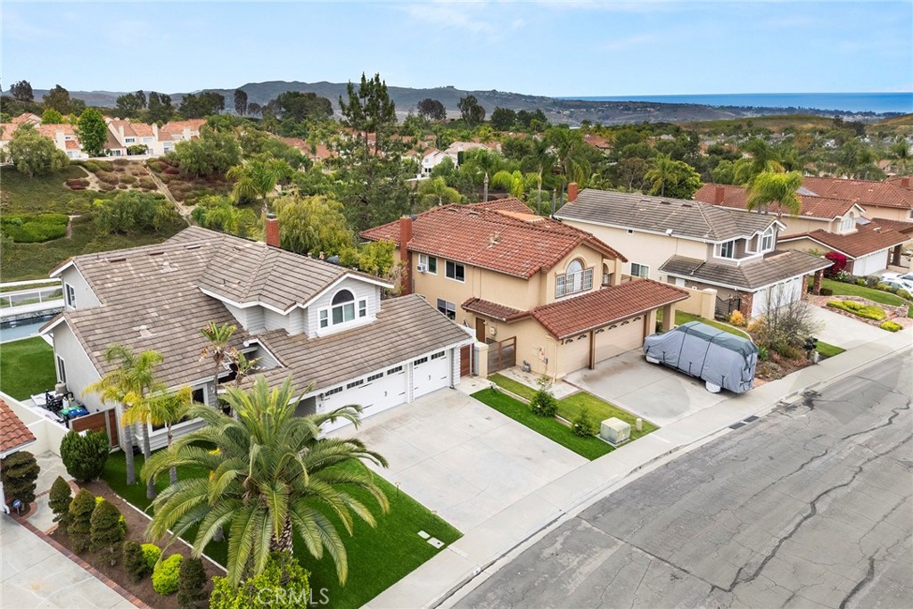6 Sand Pointe