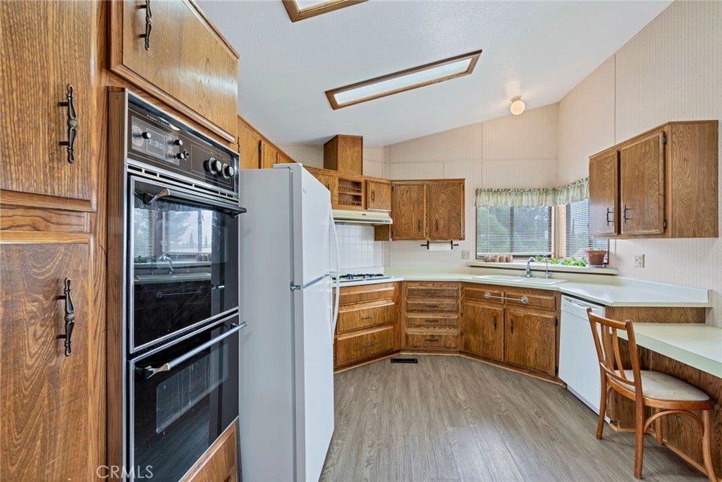 24800 Cornstalk Road