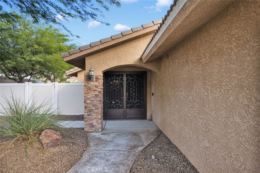 16653 Iwa Road