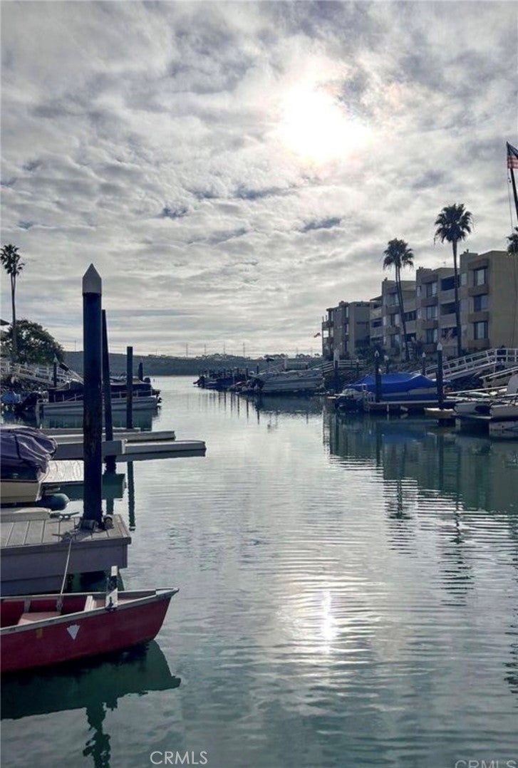 4705 Marina 4
