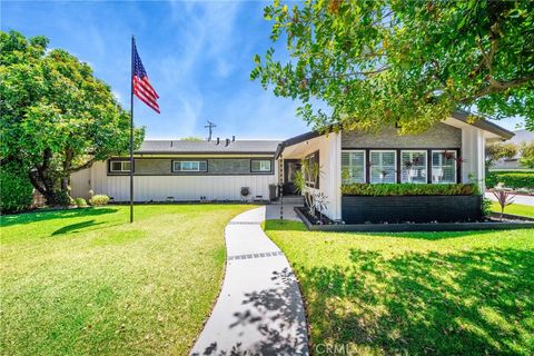 780 S Briargate Lane Covina CA 91723