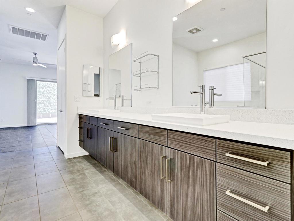 Enclave at Sunrise - Residential