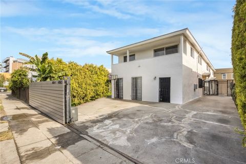 Photo of 2804 S Norton Ave, Los Angeles, CA 90018 (MLS # SB26003857)