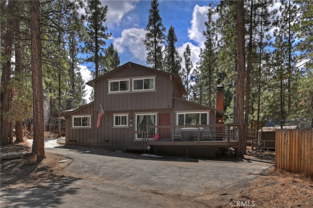 426 Crystal Court