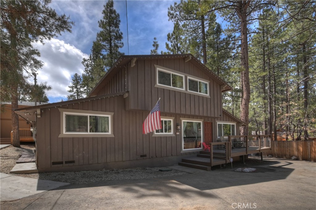 426 Crystal Court