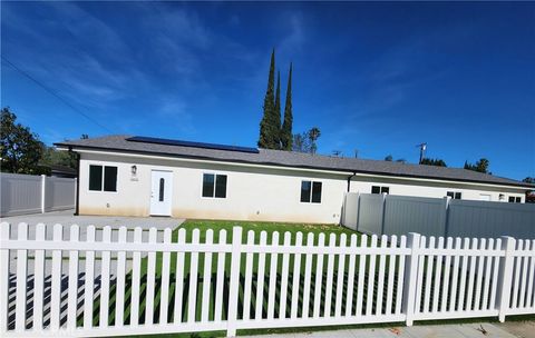 Photo of 19455 Strathern Street, Reseda, CA 91335 (MLS # SR26000882)