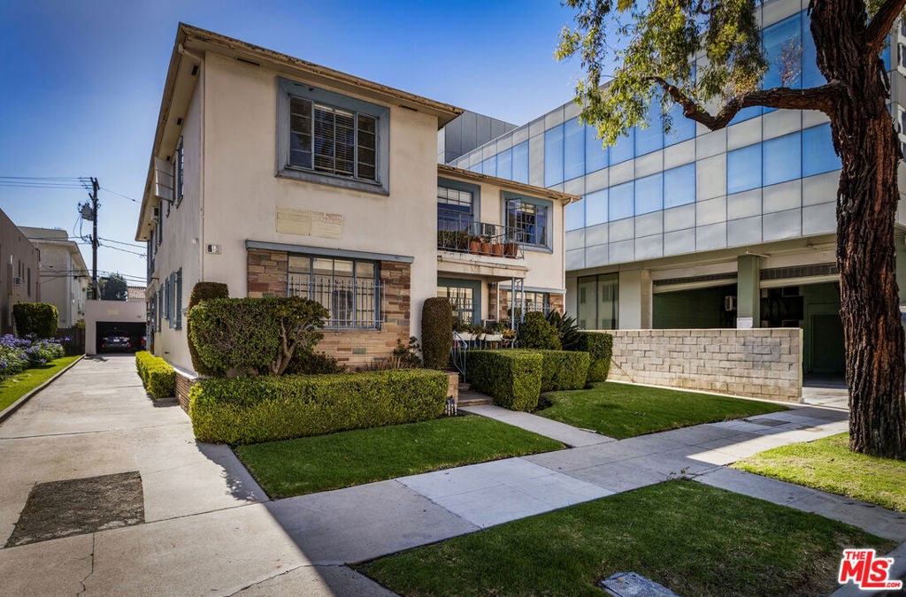215 S Tower Drive