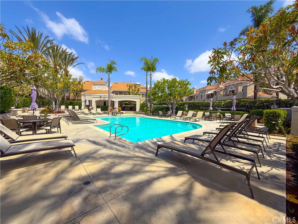 25141 La Jolla Way F
