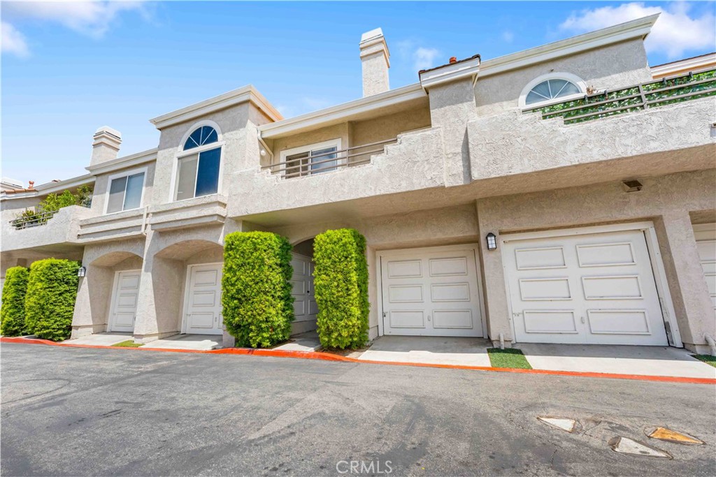 25141 La Jolla Way F
