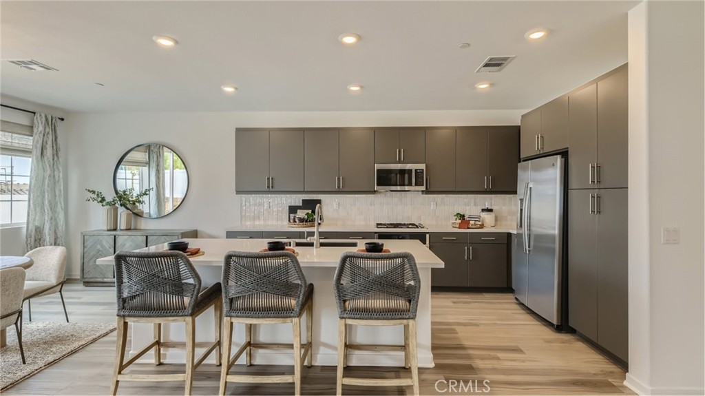 544 Bridgeport Drive