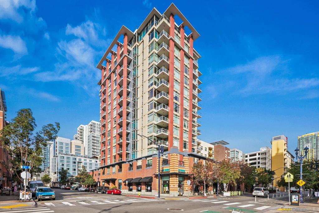 Downtown - Residential Lease