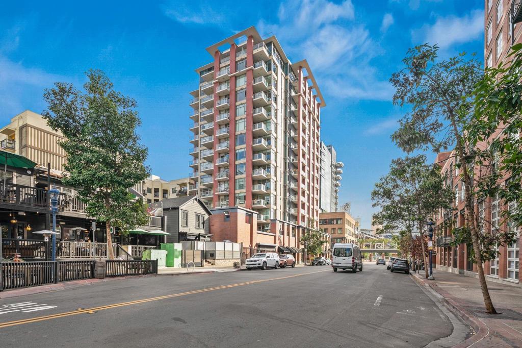 Downtown - Residential Lease