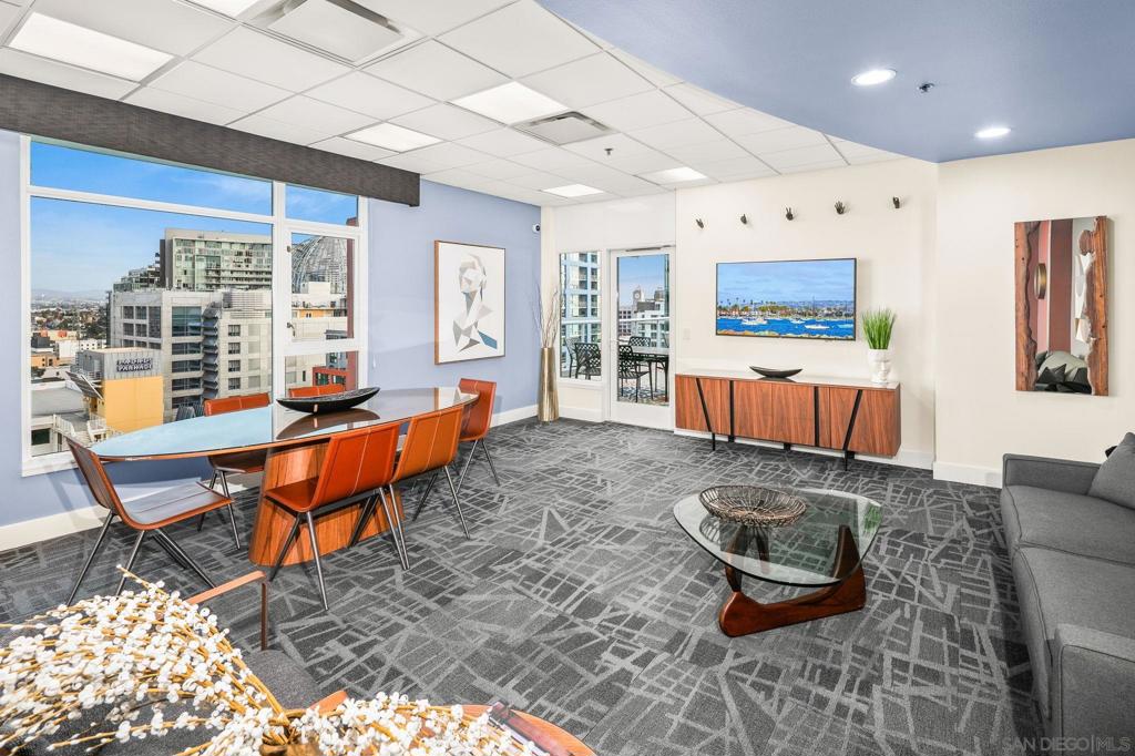 Downtown - Residential Lease