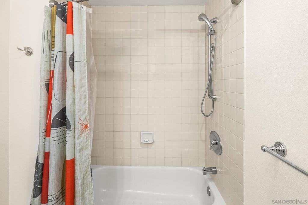 Downtown - Residential Lease