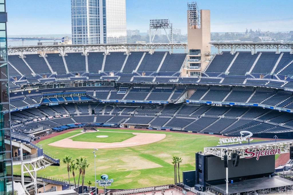 Downtown - Residential Lease