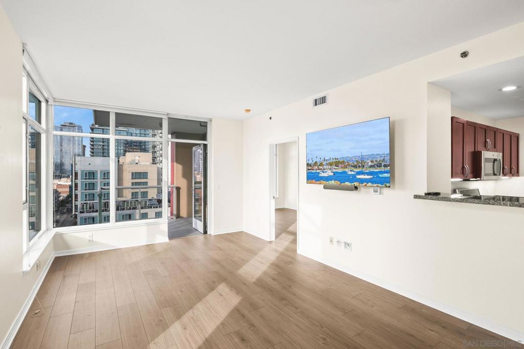 Downtown - Residential Lease