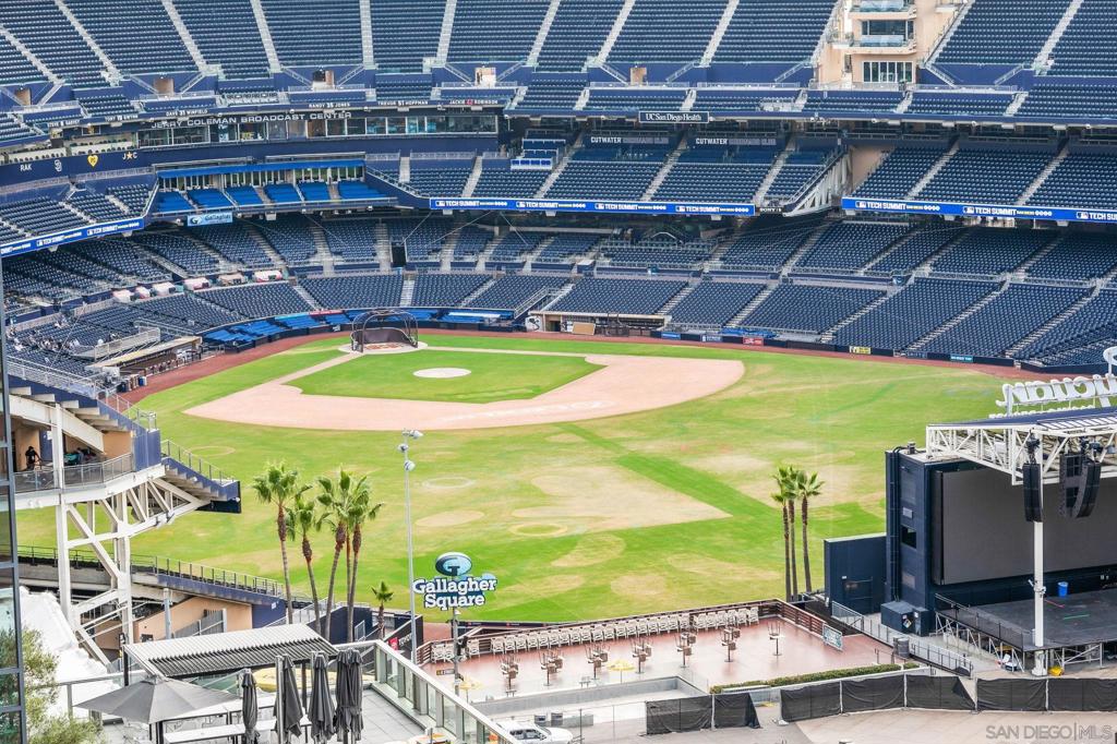 Downtown - Residential Lease