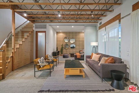 Photo of 621 San Juan #B, Venice, CA 90291 (MLS # 26999877)
