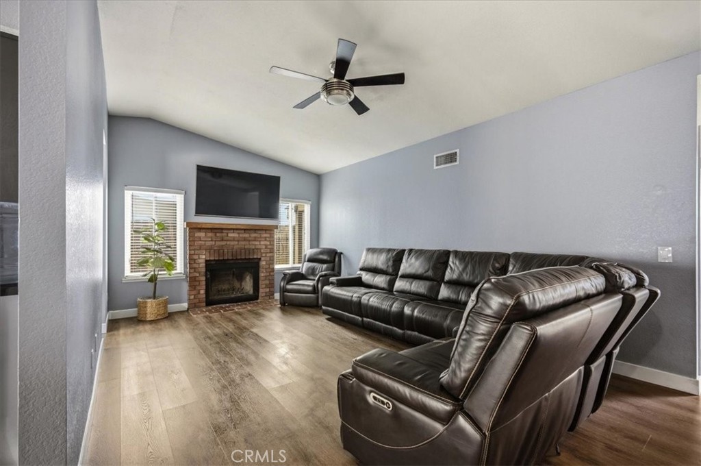 2575 Mimosa Drive