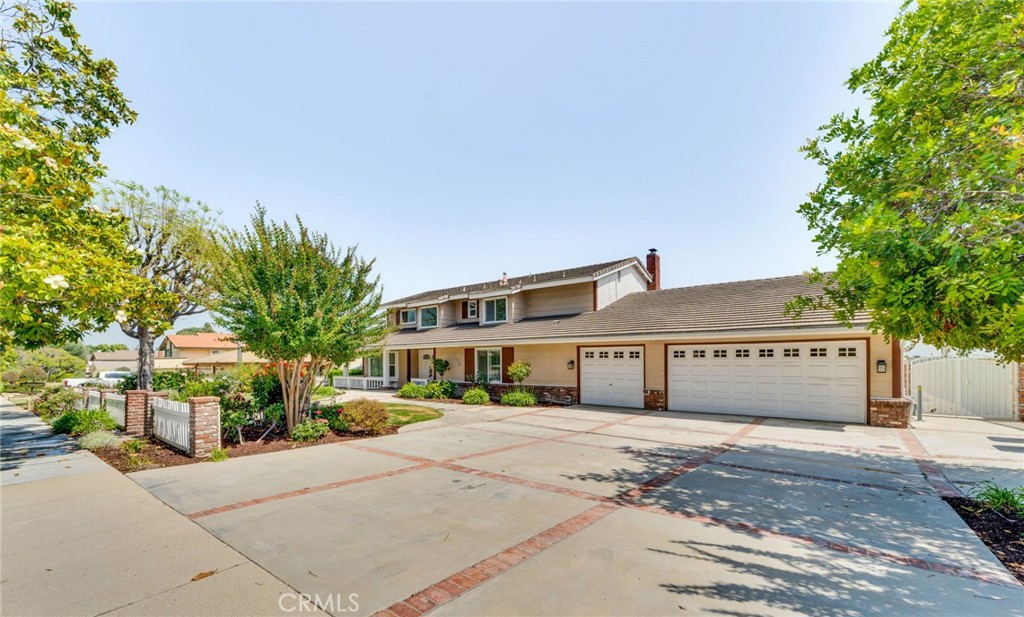 294 W Buffington Street