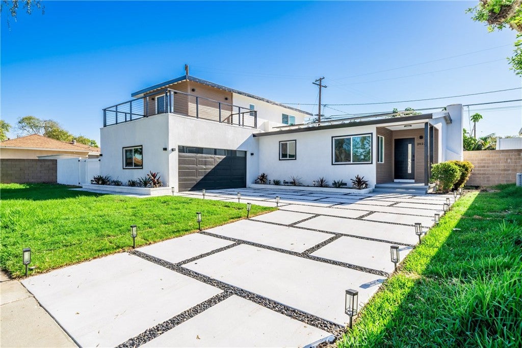 2922 Radnor