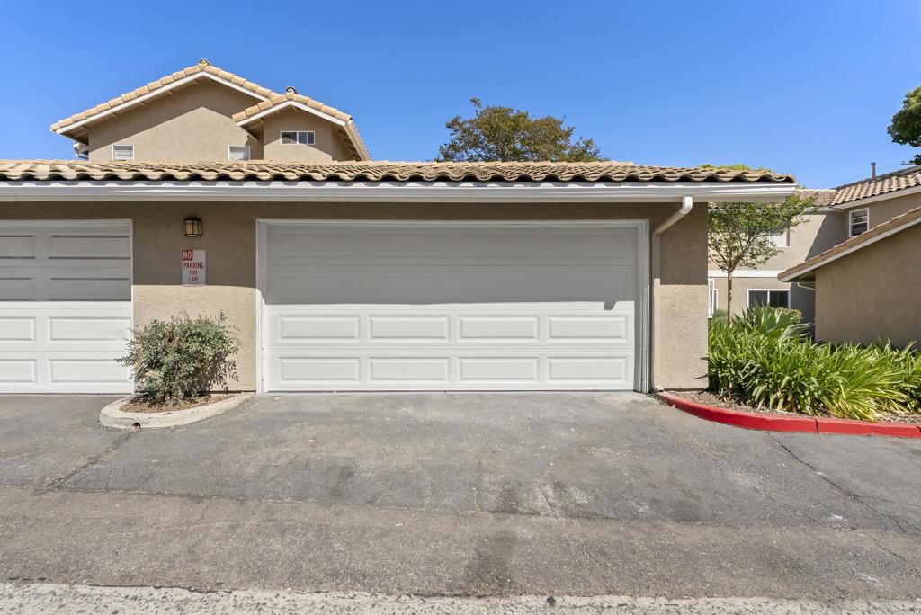 1344 Palomar Place 22