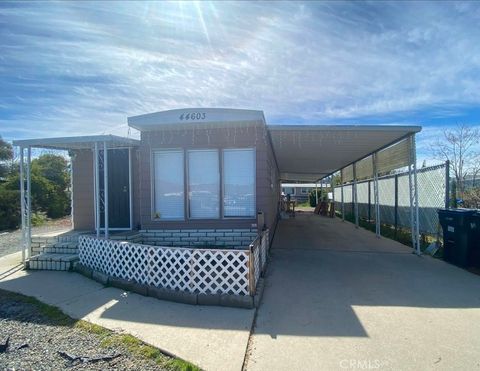 44603 Buntin Hemet CA 92544