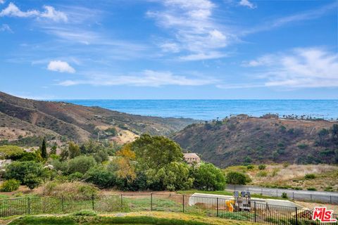 Photo of 28405 Via Acero Street, Malibu, CA 90265 (MLS # 25549631) Photo of 28405 Via Acero Street, Malibu, CA 90265 (MLS # 25549631)